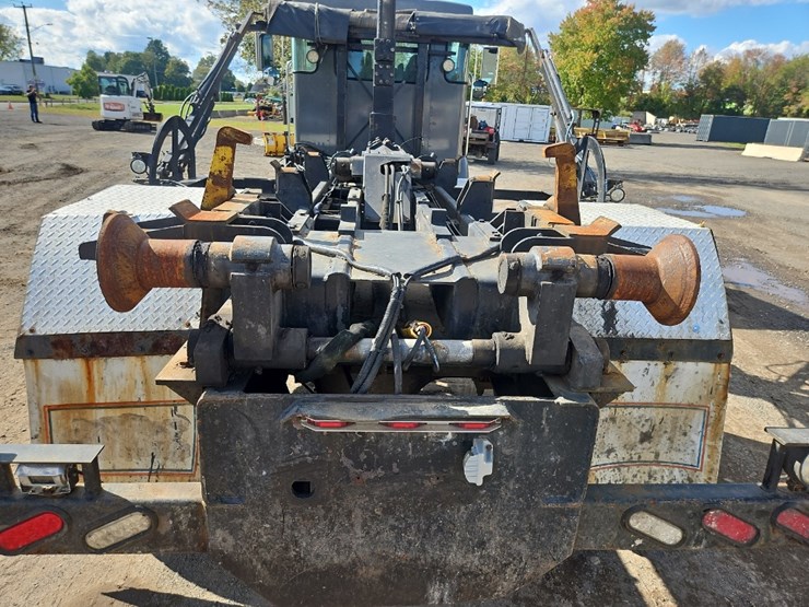 2017-kenworth-t370-image-18