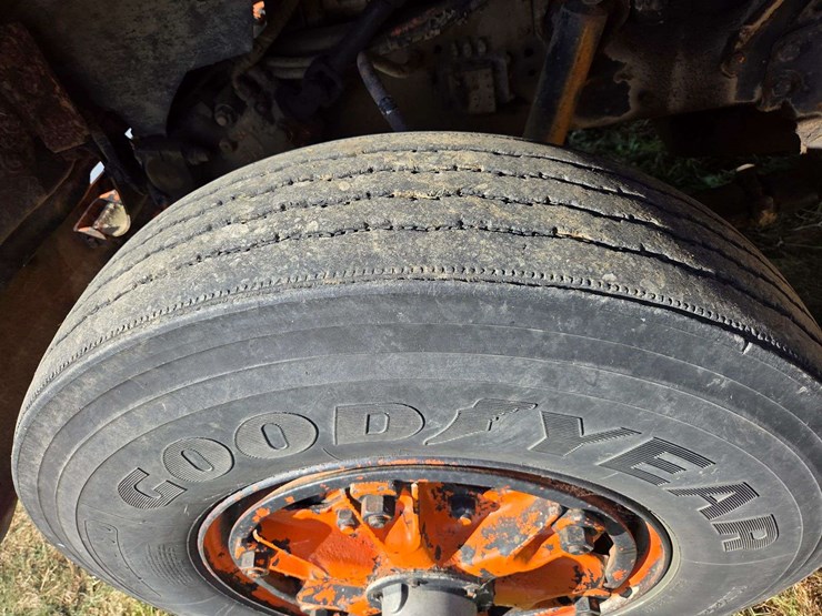 ford-l9000-image-7