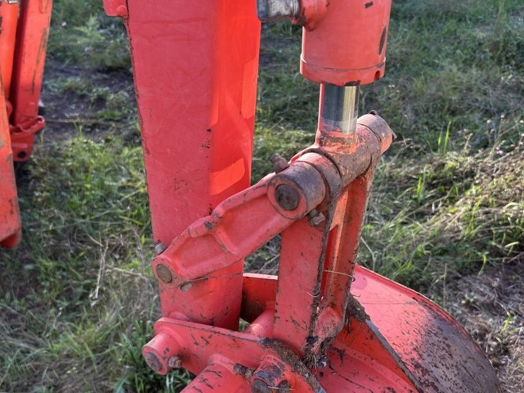 #2912-•-kubota-tl500-backhoe-tractor-image-24