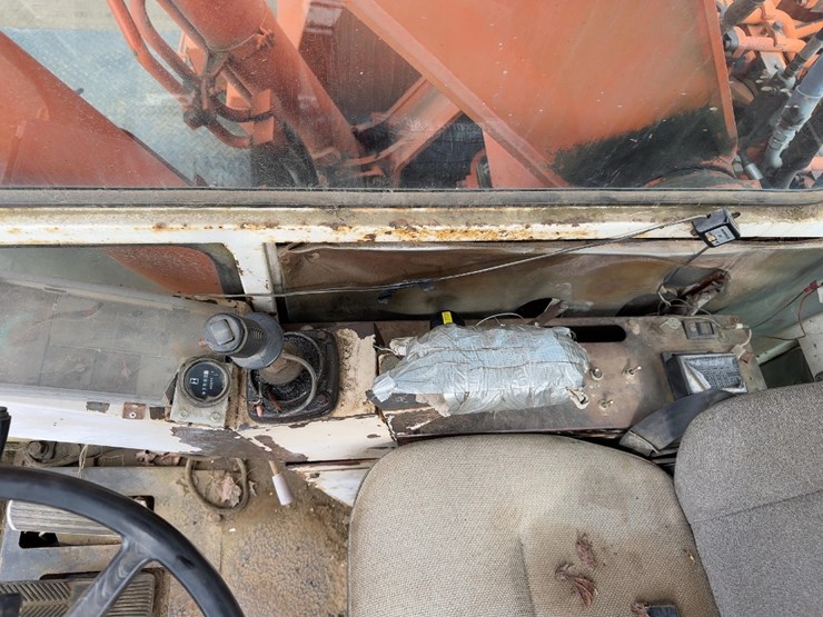 1995-daewoo-dh200w-image-30