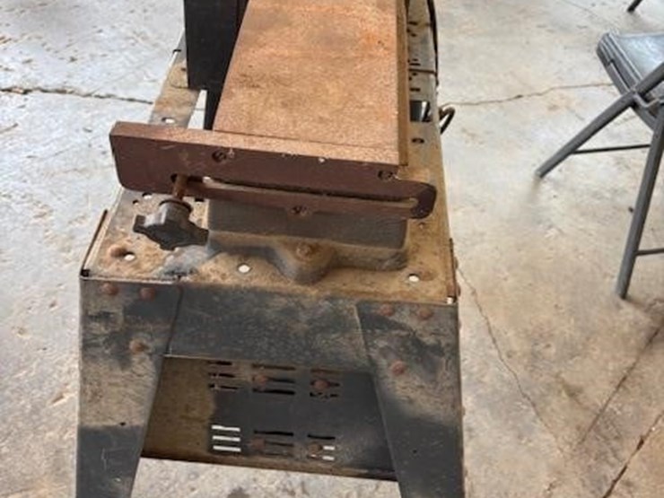craftsman-1132c6931-wood-planer-on-stand-image-3