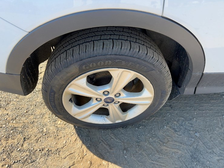2014-ford-escape-se-image-9