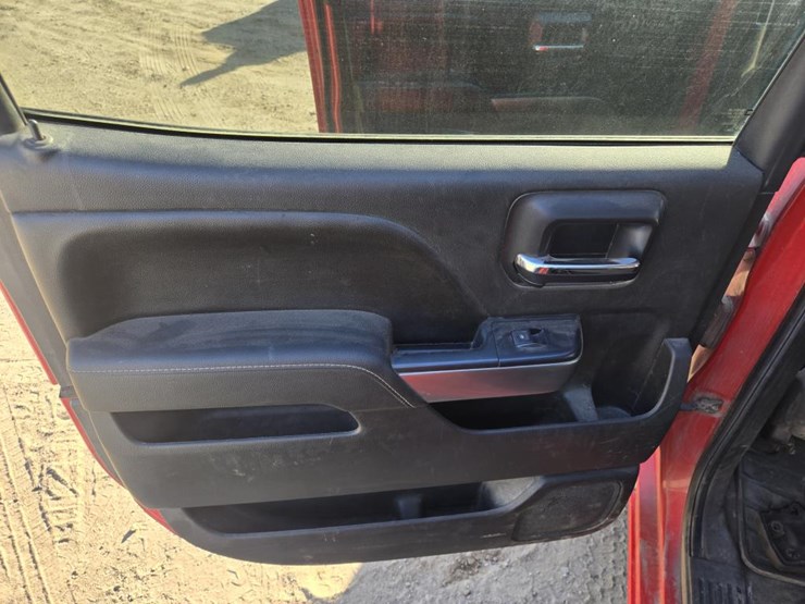 2016-chevrolet-silverado-1500-image-36