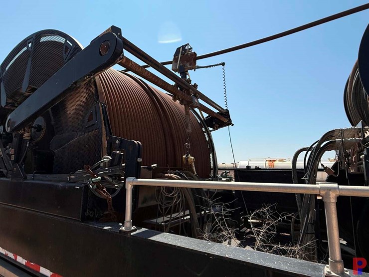 2015-hydra-rig-hr6100-15k-2-3/8"-coil-tubing-trailer-image-16