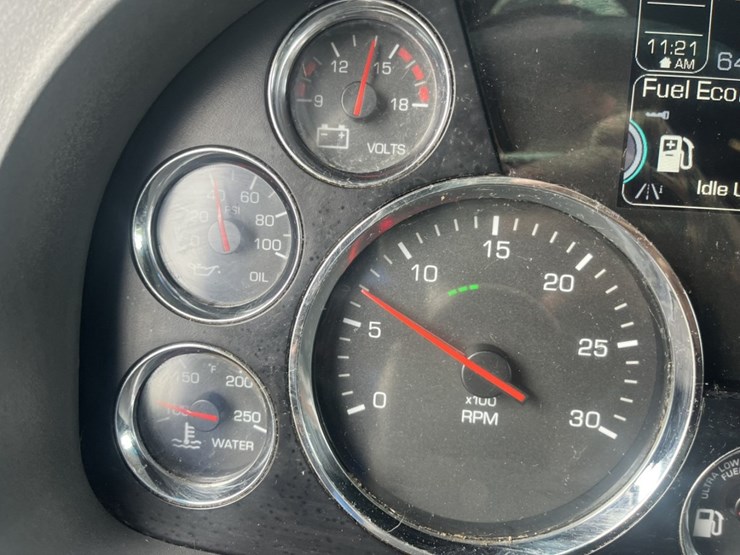 2020-kenworth-t680-image-82