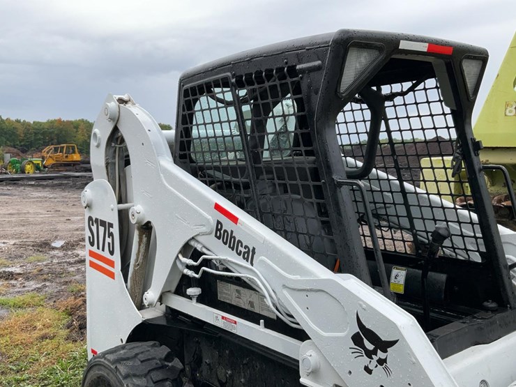 2010-bobcat-s175-image-33