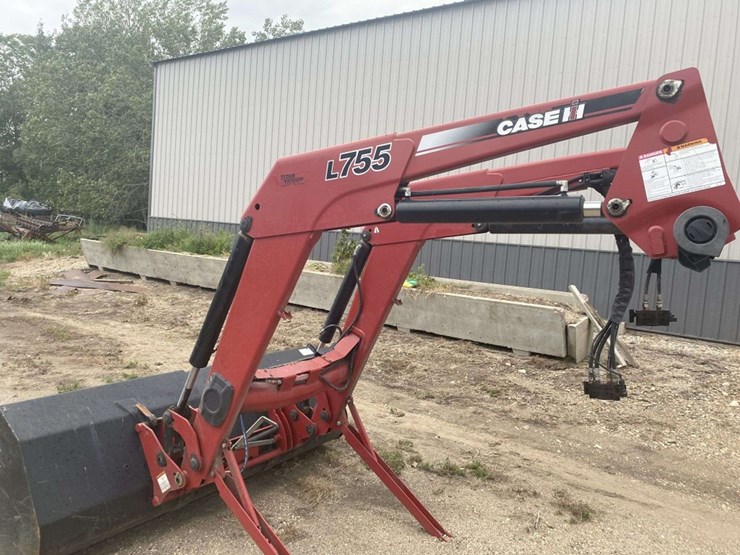 case-ih-l755-image-5