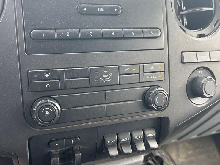 2014-ford-f450-sd-image-43
