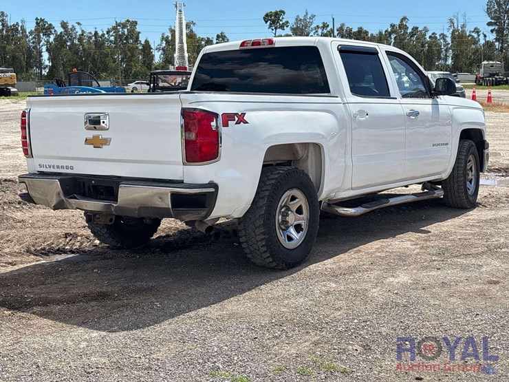 2015-chevrolet-silverado-1500-image-3