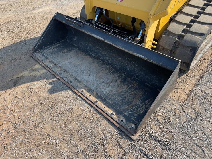 2022-caterpillar-279d3-image-9