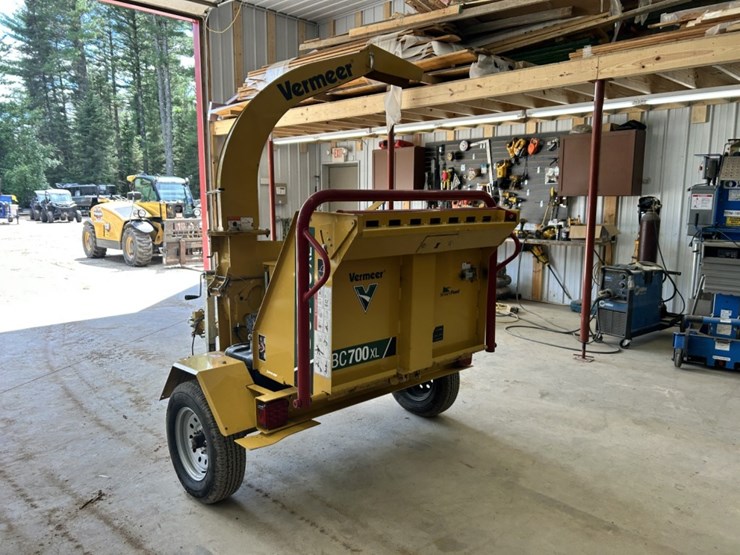 2024-vermeer-bc700xl-image-3