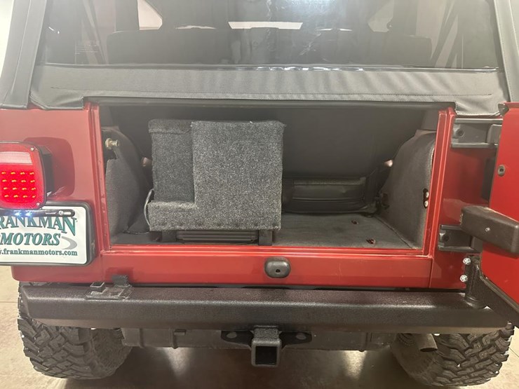 1999-jeep-wrangler-sport-image-80