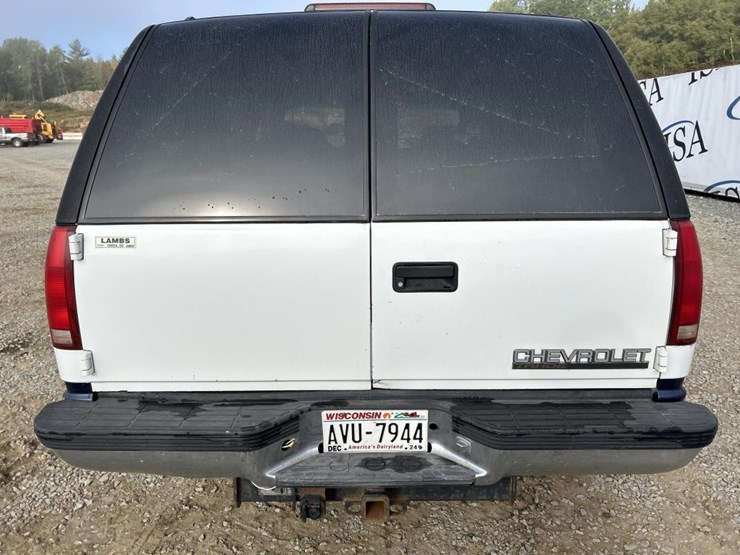 1997-chevrolet-tahoe-image-4
