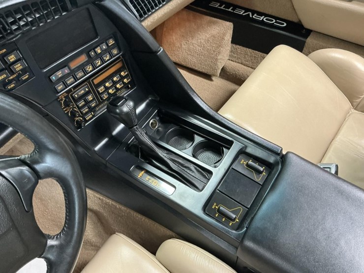 #2283-•-1993-chevrolet-corvette-convertible-image-47