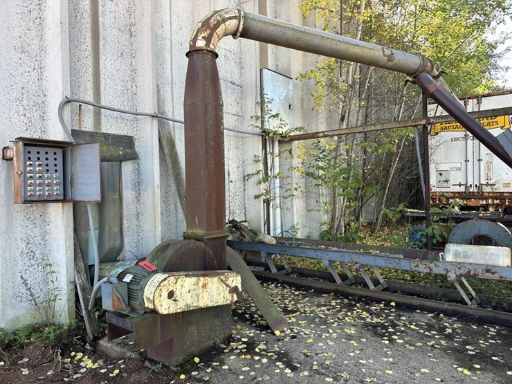 #1598-•-25hp-saw-dust-blower-w/-shaker-deck-image-3
