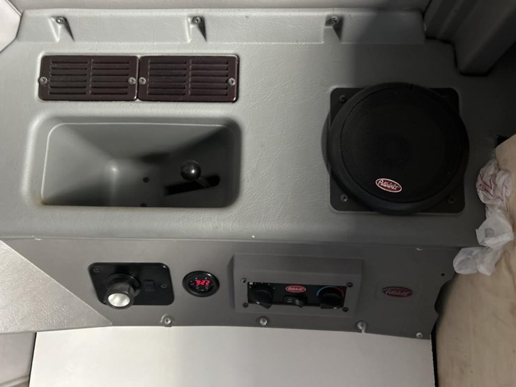 2007-peterbilt-386-image-80