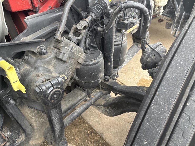 2020-peterbilt-389-image-59