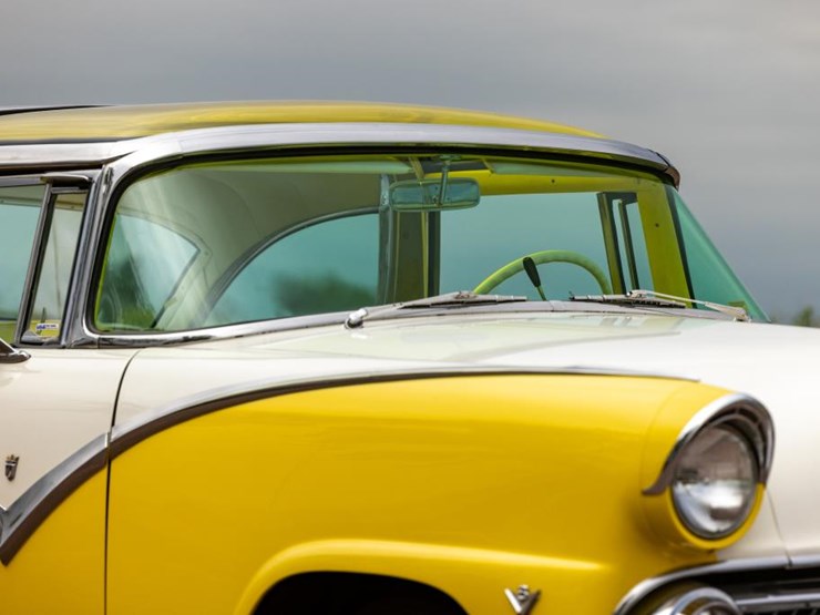 #2278-•-1955-ford-fairlane-crown-victoria-transparent-top-image-33