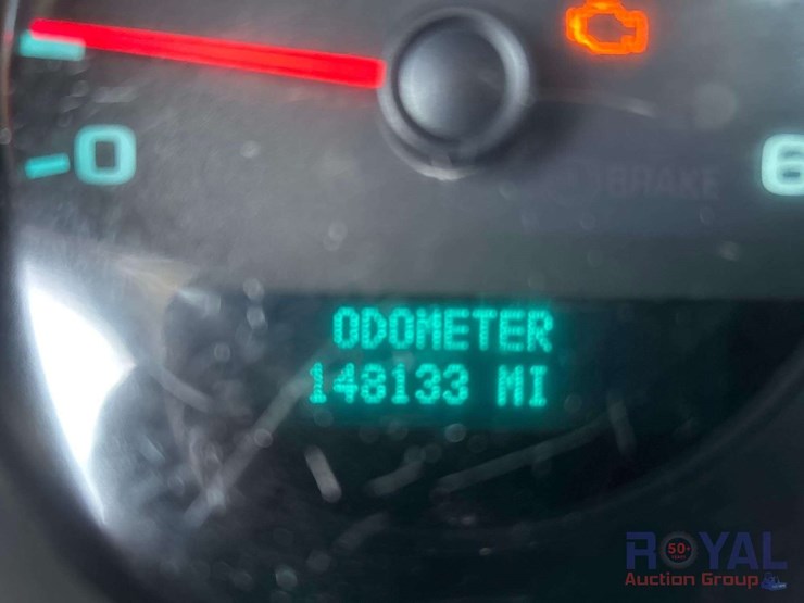 2012-chevrolet-silverado-3500-image-6