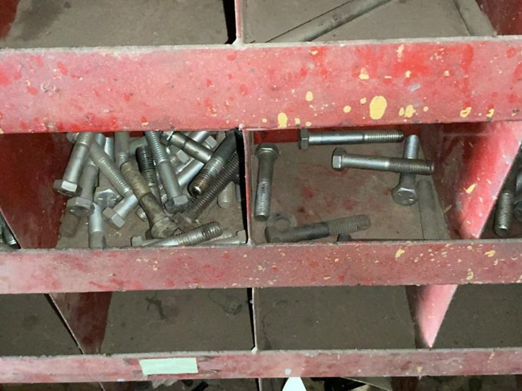 #120-•-coarse-thread-bolts-rack-and-contents-image-48