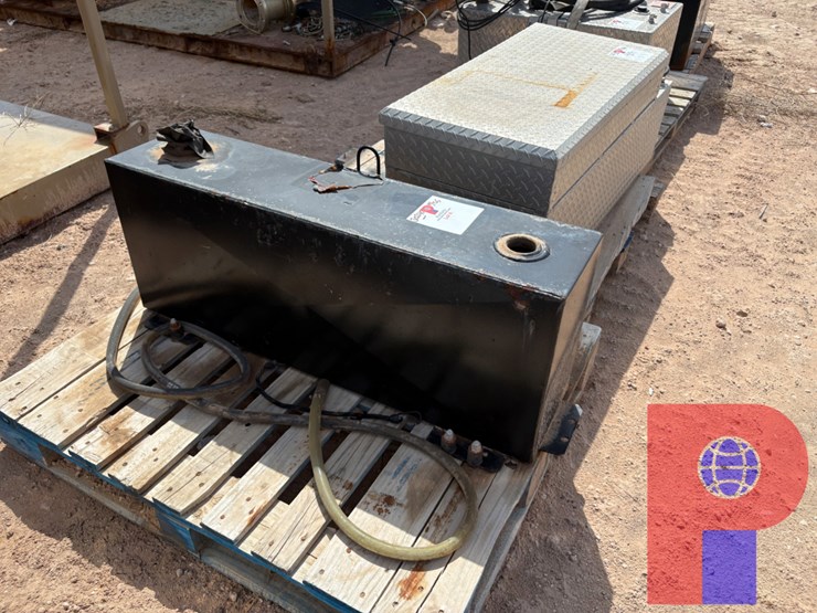 45”-x-11”-x-17”-fuel-transfer-tank-image-1