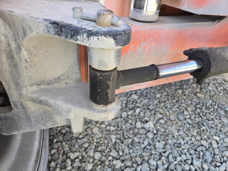 2015-jlg-600aj-image-39