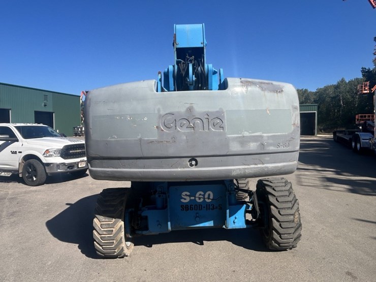2008-genie-s60-image-4
