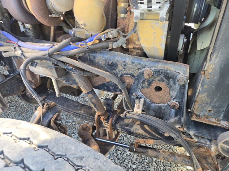 2006-caterpillar-c15-image-35