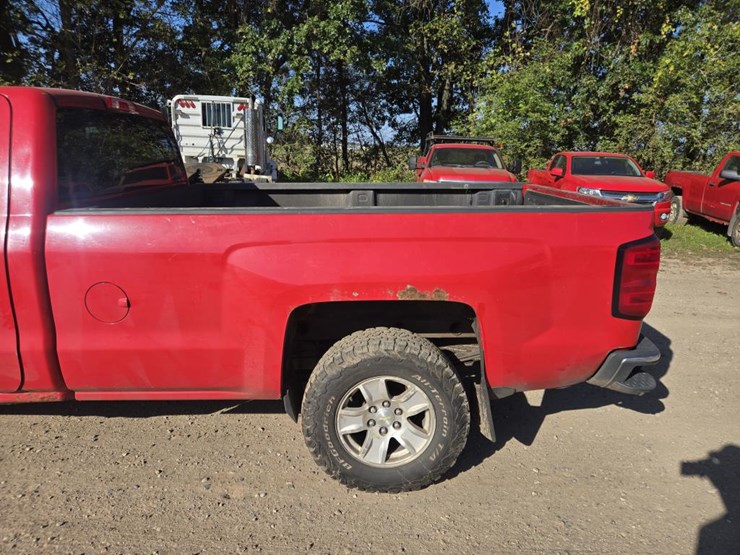 2014-chevrolet-silverado-1500-image-12