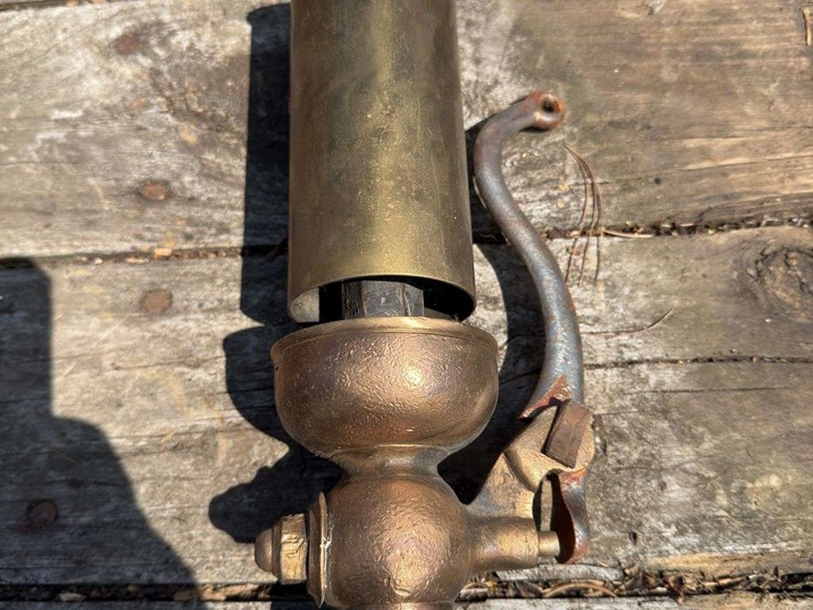 2.5"-single-chime-whistle-image-2