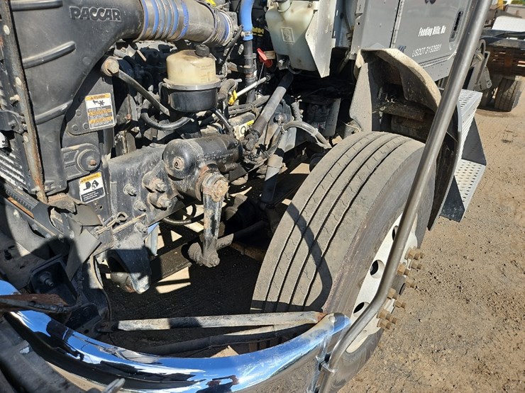 2017-kenworth-t370-image-12