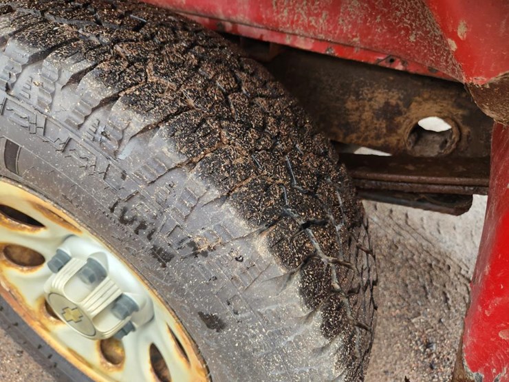 2013-chevrolet-silverado-1500-image-57