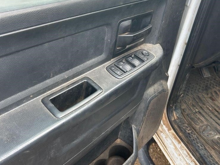2013-ram-2500-hd-image-20