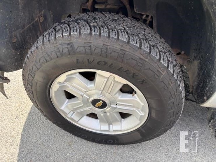 2013-chevrolet-silverado-1500-lt-image-20