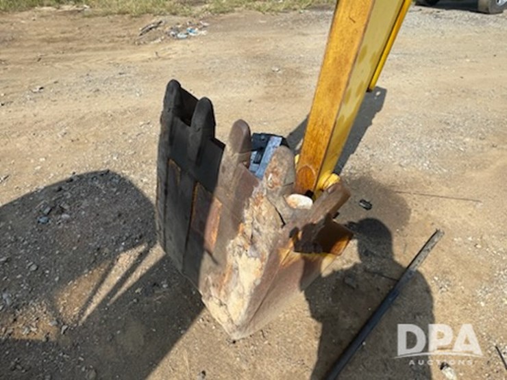 komatsu-pc50uu-2-image-4