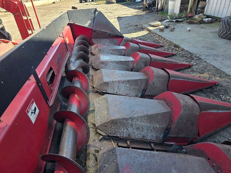case-ih-1063-image-29