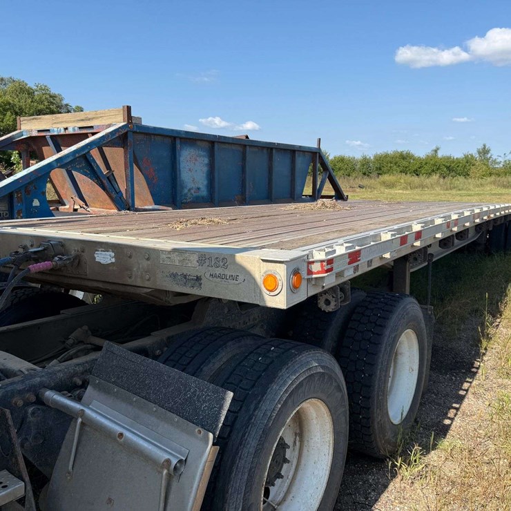 Mannac Flatbed Smi Trailer, Approx 48’ Long, 295/75R22.5 Tires