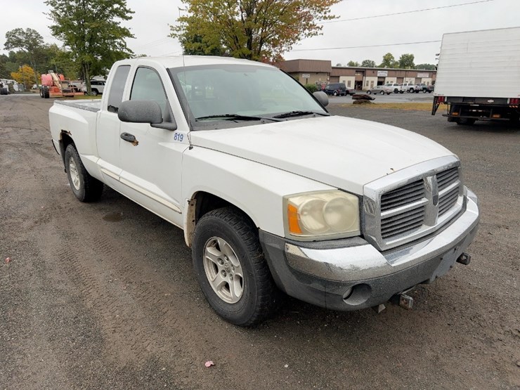 2005-dodge-dakota-slt-image-7
