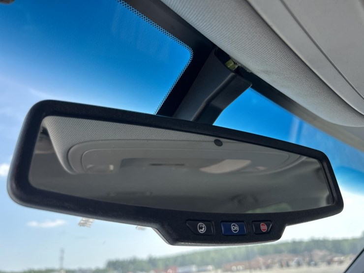 2018-chevrolet-2500-image-9
