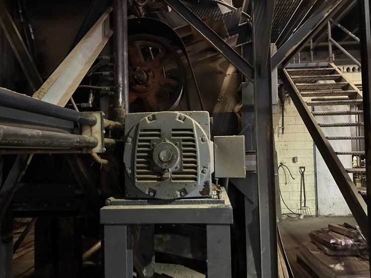 #1585-•-mcdonough-72"-band-mill-image-16