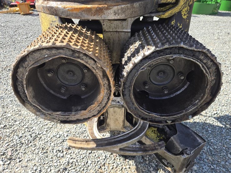 2010-john-deere-2010-image-21