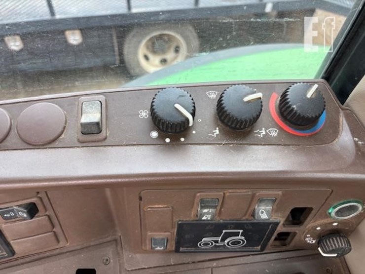 2005-john-deere-6420-image-16