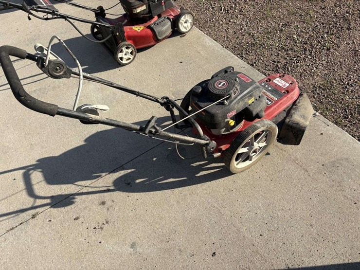 southland-walk-behind-string-trimmer,-22”,-6.5hp,  *needs-tune-up-image-2