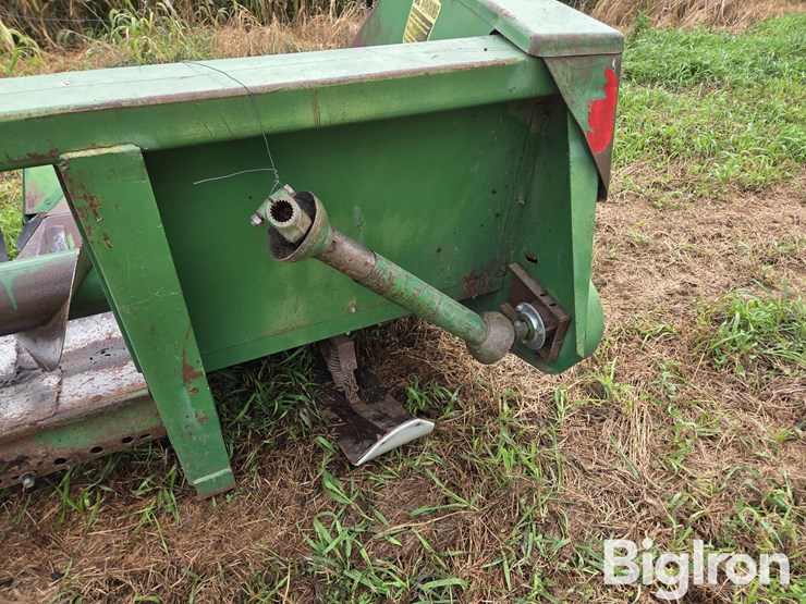 john-deere-444-image-11