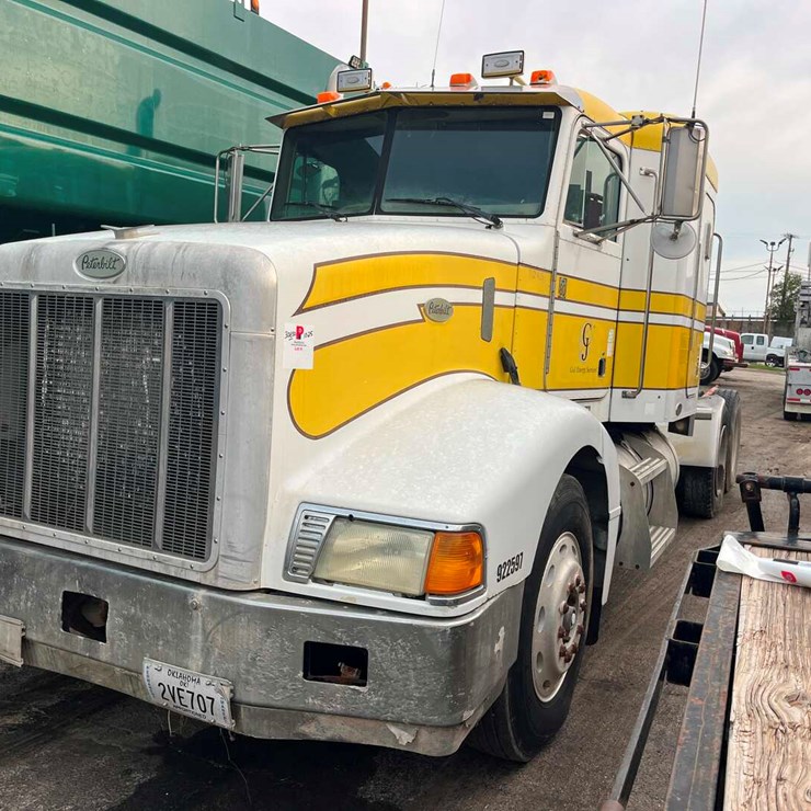 1998 PETERBILT 377
