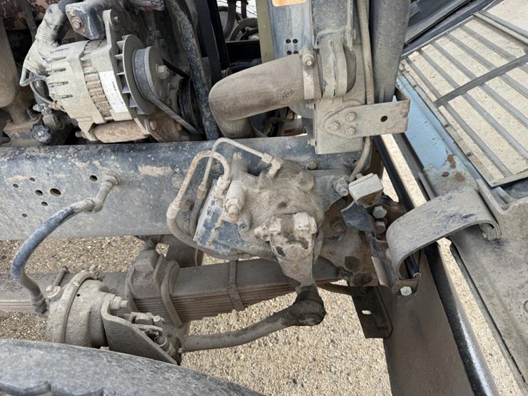 1995-ford-l9000-image-55