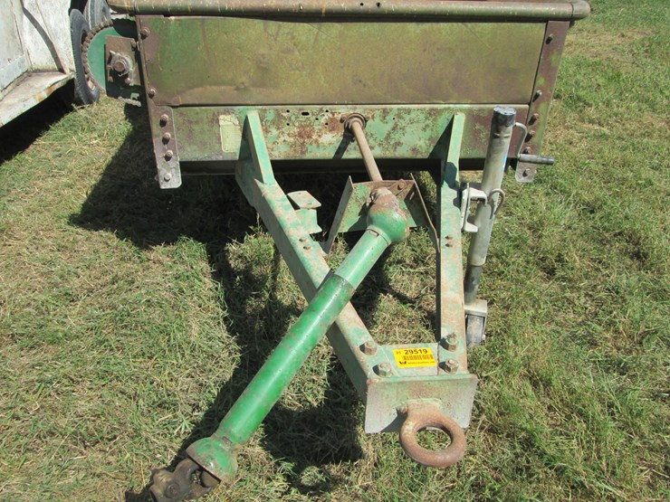 john-deere-33-image-16