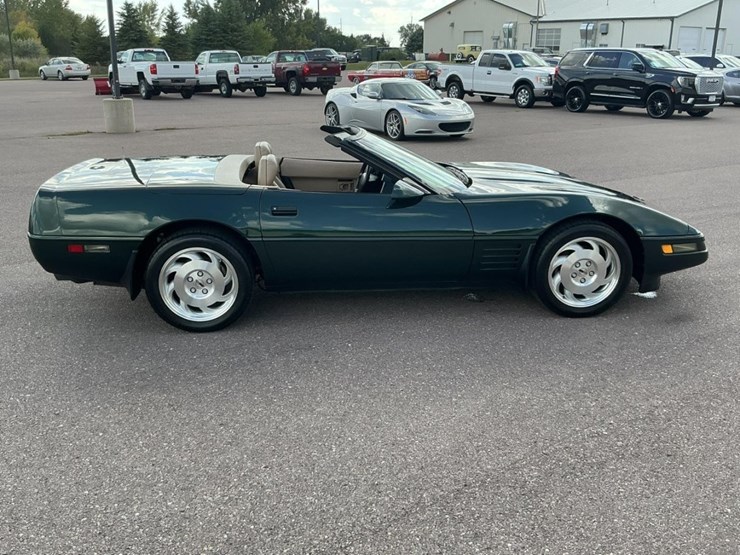 #2283-•-1993-chevrolet-corvette-convertible-image-4
