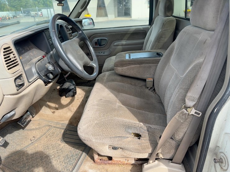 2000-gmc-sierra-2500-image-20