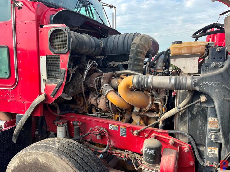 2009-kenworth-t800-image-8